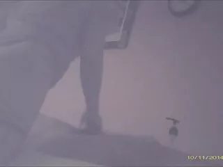 O, hiddətlə Hindi main Sexy BF təcavüz hamam və masaj salonu getdi