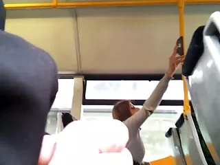 Böyük üzvüdür. ullu Sexy veb seriyası ictimai çılpaqlıq