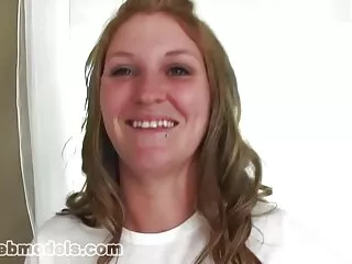 Qadın böyük bir üzvün üzünə oturur cinsi video Youtube Hindi fermerlər,