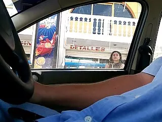 Hind seksual ictimai çılpaq videofilmində dörd nəfər var