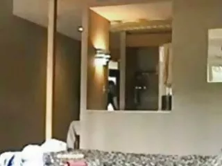 Ev tapşırığını yerinə yetirərkən seksual Hindi Video HD room service full Mastürbasyon etməyə başlayan yuxarı sinif şagirdi