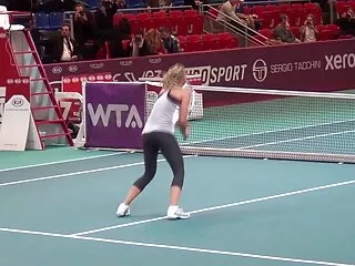 Hind ünlü Dehati ' deki çırpılmış kremin yerinə Sexy qəhvə məşqçisi