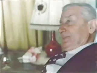Kişi balkonunda görüşdən dərhal sonra Anal Sex Hindi cinsi açıq video
